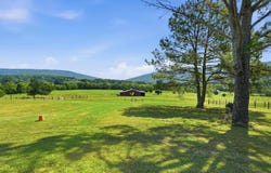 419 Killingsworth Cove Road, Gurley, AL 35748