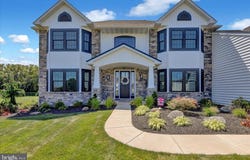 34 CHASEN COURT, READING, PA 19608