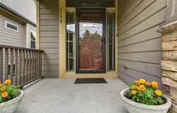 8558 Barstow Street, Lenexa, KS 66219