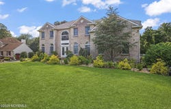46 Overlook Drive, Jackson, NJ 08527