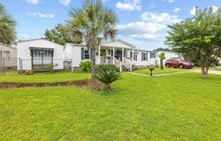 8627 Bragg Dr., Myrtle Beach, SC 29588