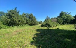 1482 N 4210 Road, Hugo, OK 74738