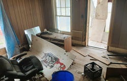 208 Texas Street, Bonaparte, IA 52620