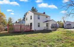 1938 Myrtle Avenue, Columbus, OH 43211