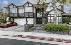 6037 Little Oak Lane, Woodland Hills, CA 91367