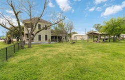 203 Grover ST, Ellinger, TX 78938