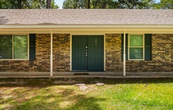 605 Holiday Circle, Pineville, LA 71360