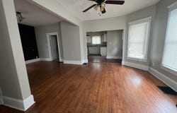 68 Moull Street, Newark, OH 43055