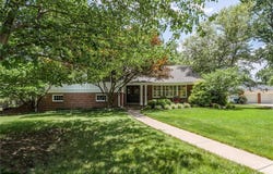 8217 Dearborn Drive, Prairie Village, KS 66208