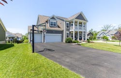775 Wharncliff Loop, Pickerington, OH 43147