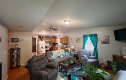 3749 Pond Creek Rd, Pinsonfork, KY 41555