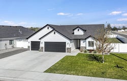 1410 N Birch Street, Jerome, ID 83338
