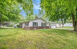 315 Gabardine Avenue, Portage, MI 49002