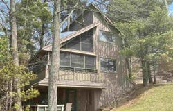 1 Hawks Nest, Glen Arbor, MI 49636