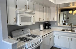 2345 Cherokee Way, Palm Springs, CA 92264