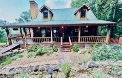 388 Southern View Trl, Fancy Gap, VA 24328