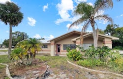 600 N EUSTIS STREET, EUSTIS, FL 32726