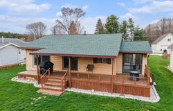 1323 Mckimmy Drive, Beaverton, MI 48612
