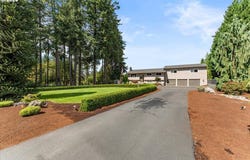 27821 SE SUN RAY Dr, Boring, OR 97009