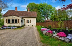10 Danforth Street, Wiscasset, ME 04578
