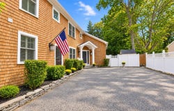 100 Edgewood Avenue, Smithtown, NY 11787