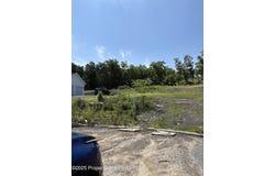 Lot #6 RAILROAD Street, Moosic, PA 18507