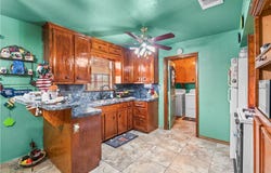 Robstown, TX 78380