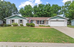1211 6th Street, Pawnee, IL 62558