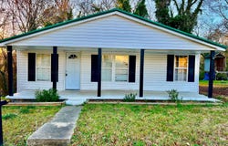 702 PINE St, Jasper, AL 35501