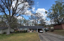 810 Michelle Drive, Winona, MS 38967