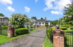 1407 Randolph Ave, Pulaski, VA 24301