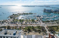 33 S GULFSTREAM AVENUE, SARASOTA, FL 34236
