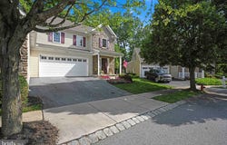 406 WENDOVER WAY, LANCASTER, PA 17603