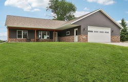 400 Mourning Dove Court, Arena, WI 53503-9323