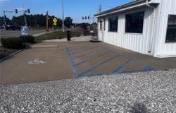 1324 W Saint Joseph Street, Perryville, MO 63775
