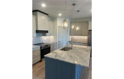 156 Sandstone Drive NW, Eyota, MN 55934