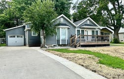 710 W Lake Avenue, Worthington, MN 56187
