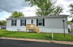 140 PAWNEE Avenue, DOVER, PA 17315