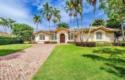 16721 SW 86th Ct, Palmetto Bay, FL 33157