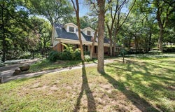 803 Live Oak Lane, Arlington, TX 76012