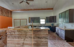 64895 Lovers Lane Road, Cambridge, OH 43725