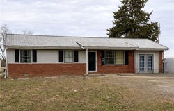 2099 E Gardner Lane, Madison, IN 47250