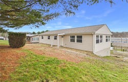 909 1st St, Menallen Twp, PA 15468
