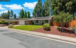 256 Mountaire Cir, Clayton, CA 94517