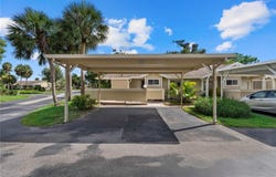 3001 SEAWIND CIRCLE, VENICE, FL 34293