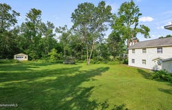 108 Berkshire Dr, Williamstown, MA 01267