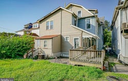 535 MONMOUTH STREET, GLOUCESTER CITY, NJ 08030