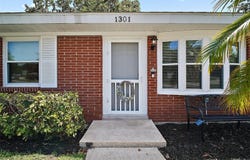 1301 CAMBRIDGE DRIVE, LEESBURG, FL 34748
