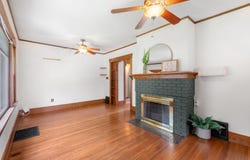 421 Home Park Boulevard, Waterloo, IA 50701
