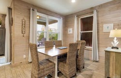 487 E 1st Ave, Gulf Shores, AL 36542